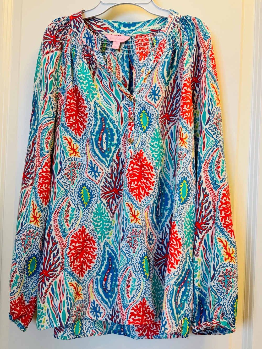 Lilly Pulitzer Odette Tunic Top in the vibrant "Let Minnow" coral print